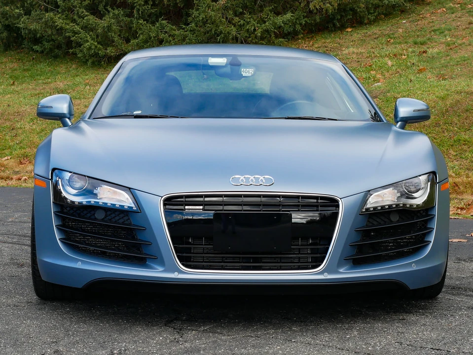 2010 Audi 42 R8 - Image 28 of 31