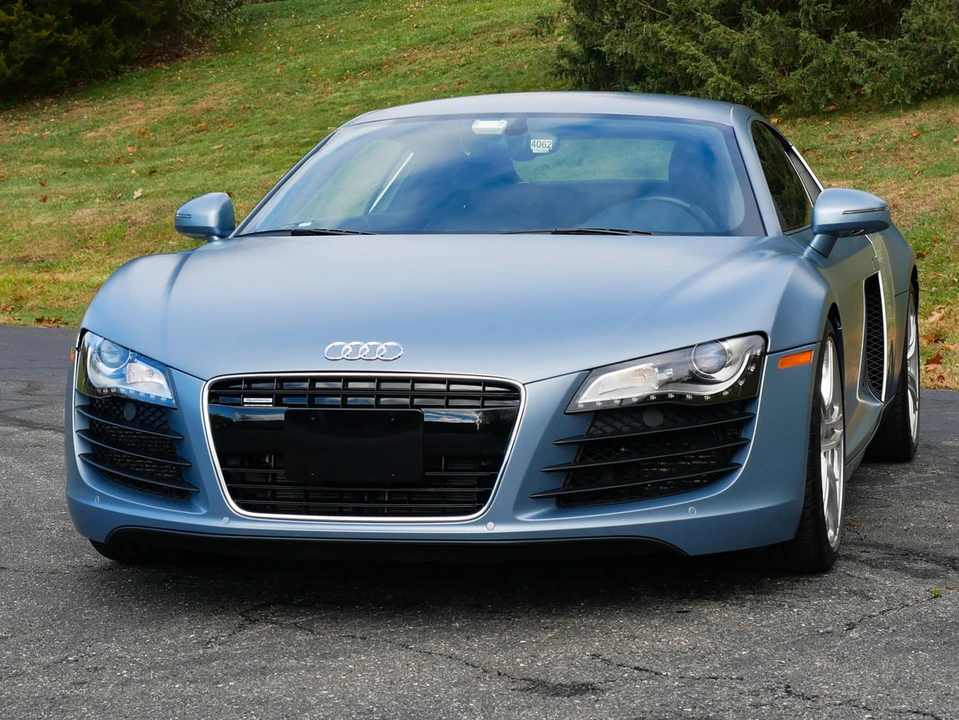 2010 Audi 42 R8 - Image 2 of 31