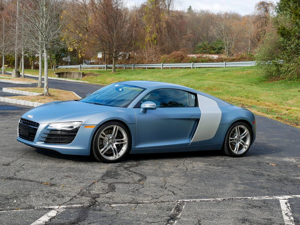 2010 Audi 42 R8 - Image 8 of 31