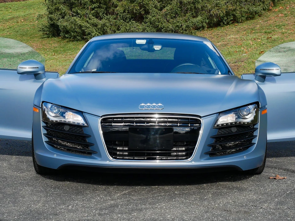 2010 Audi 42 R8 - Image 30 of 31