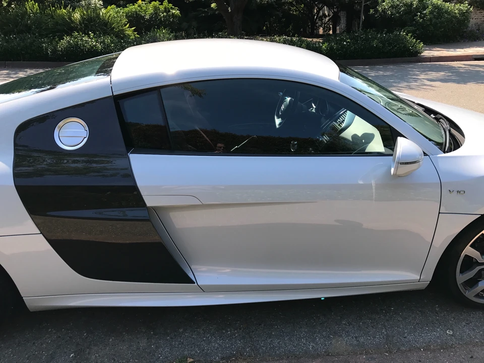 2010 Audi 42 R8 - Image 15 of 31