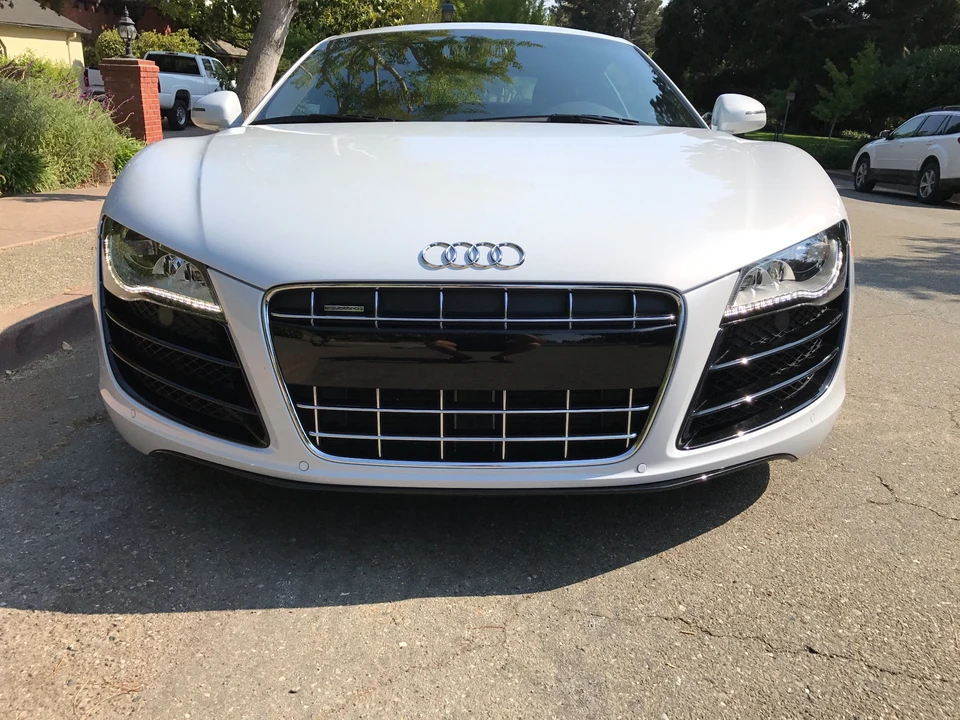 2010 Audi 42 R8 - Image 17 of 31