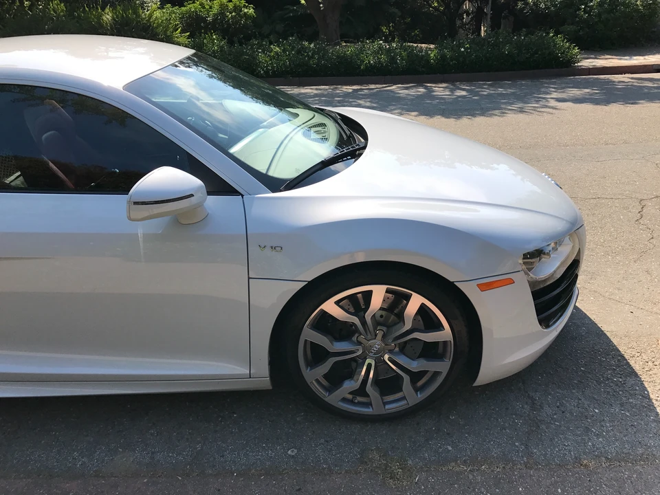 2010 Audi 42 R8 - Image 16 of 31