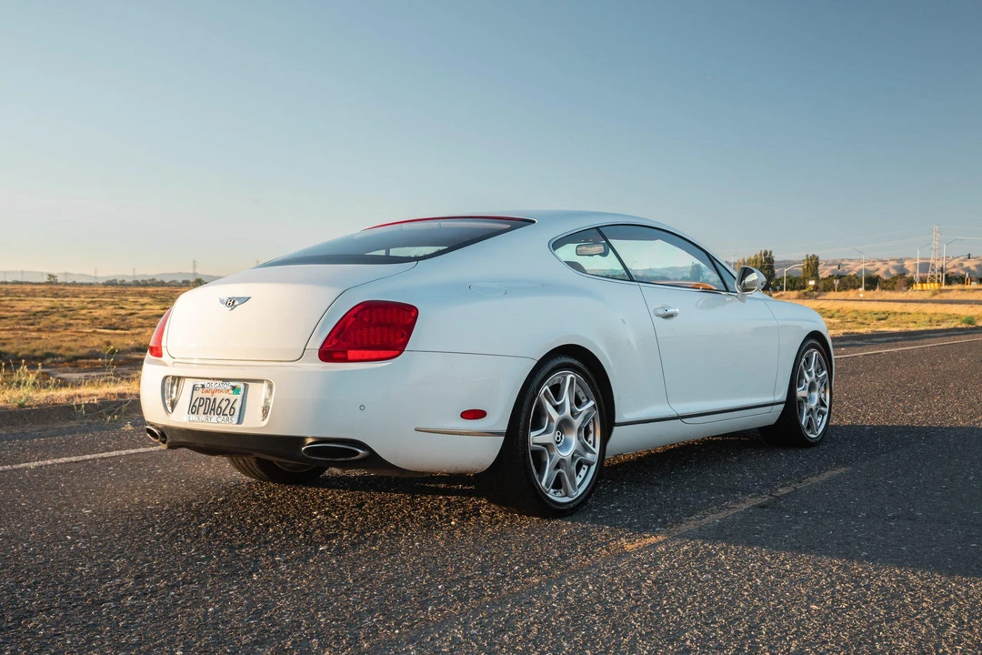 2010 Bentley Continental GT Speed 1st Gen - Image 14 of 31