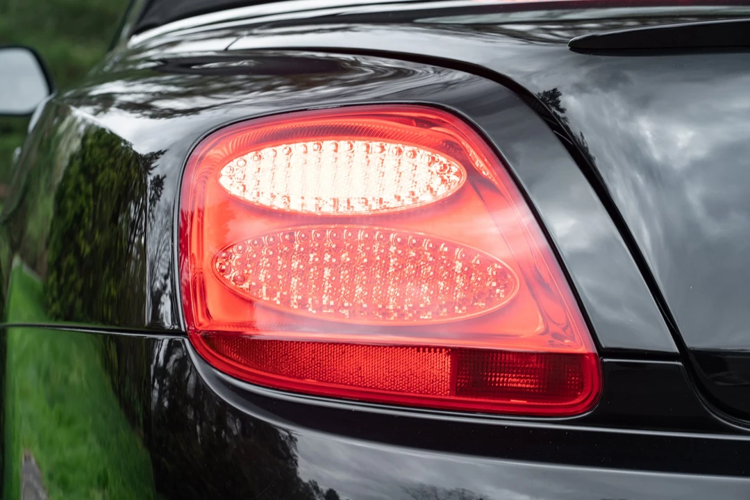 2010 Bentley Continental GTC - Image 29 of 31