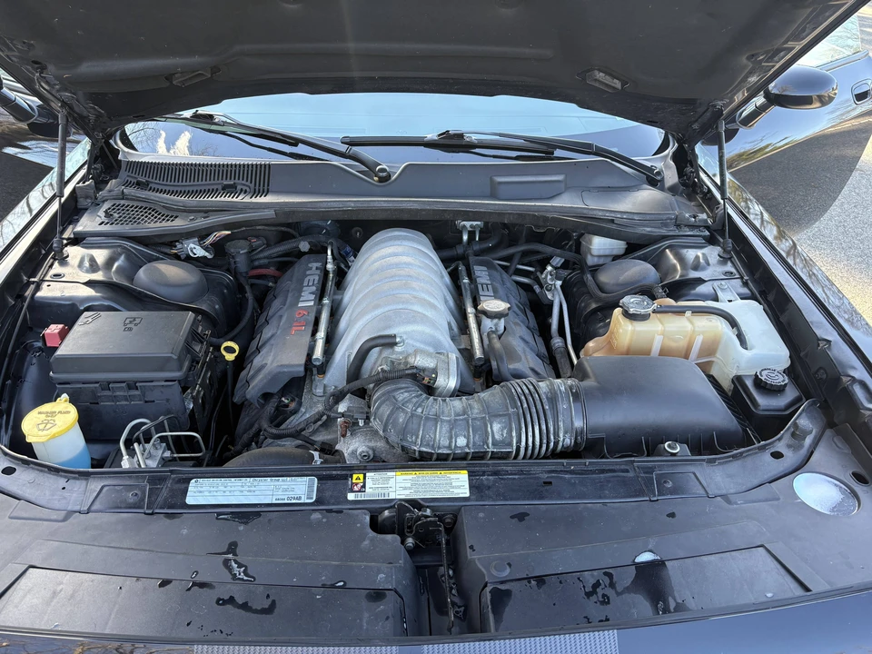 2010 Dodge Challenger SRT8 & 392 3rd Gen - Image 3 of 11