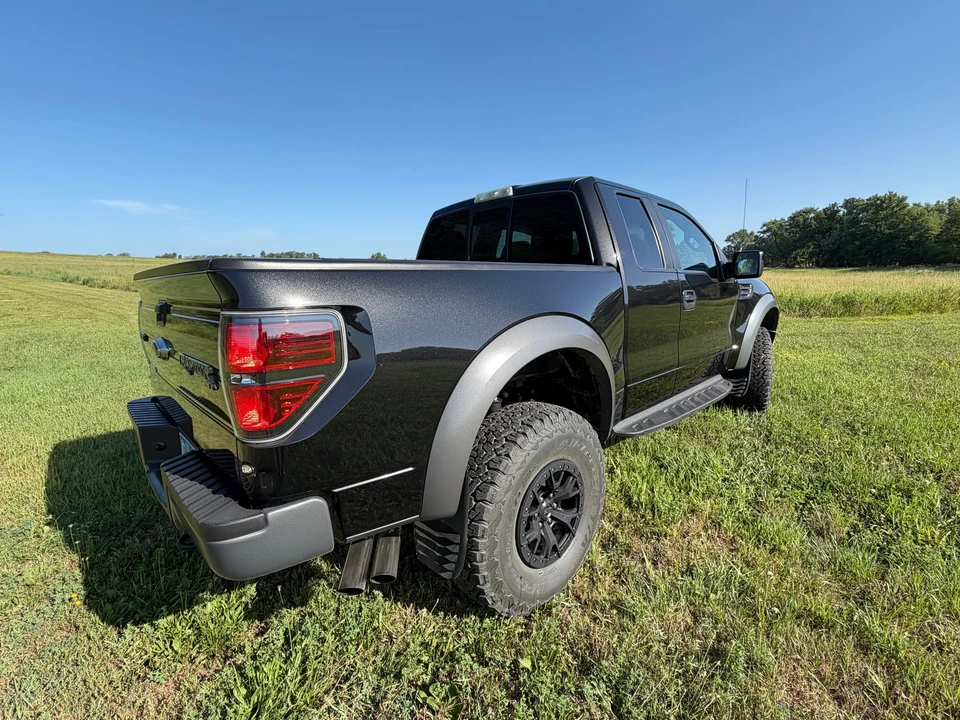 2010 Ford F-150 Raptor 12th Gen - Image 8 of 31