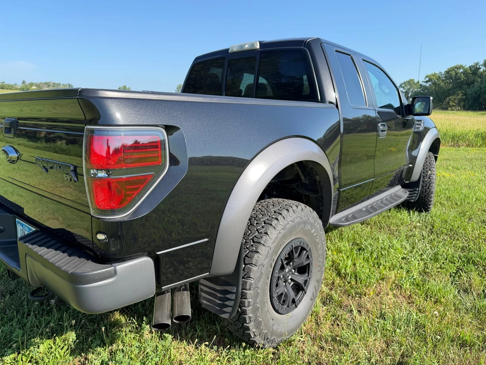 2010 Ford F-150 Raptor 12th Gen - Image 18 of 31