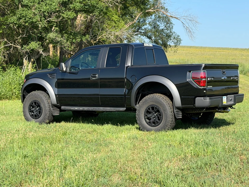 2010 Ford F-150 Raptor 12th Gen - Image 5 of 31