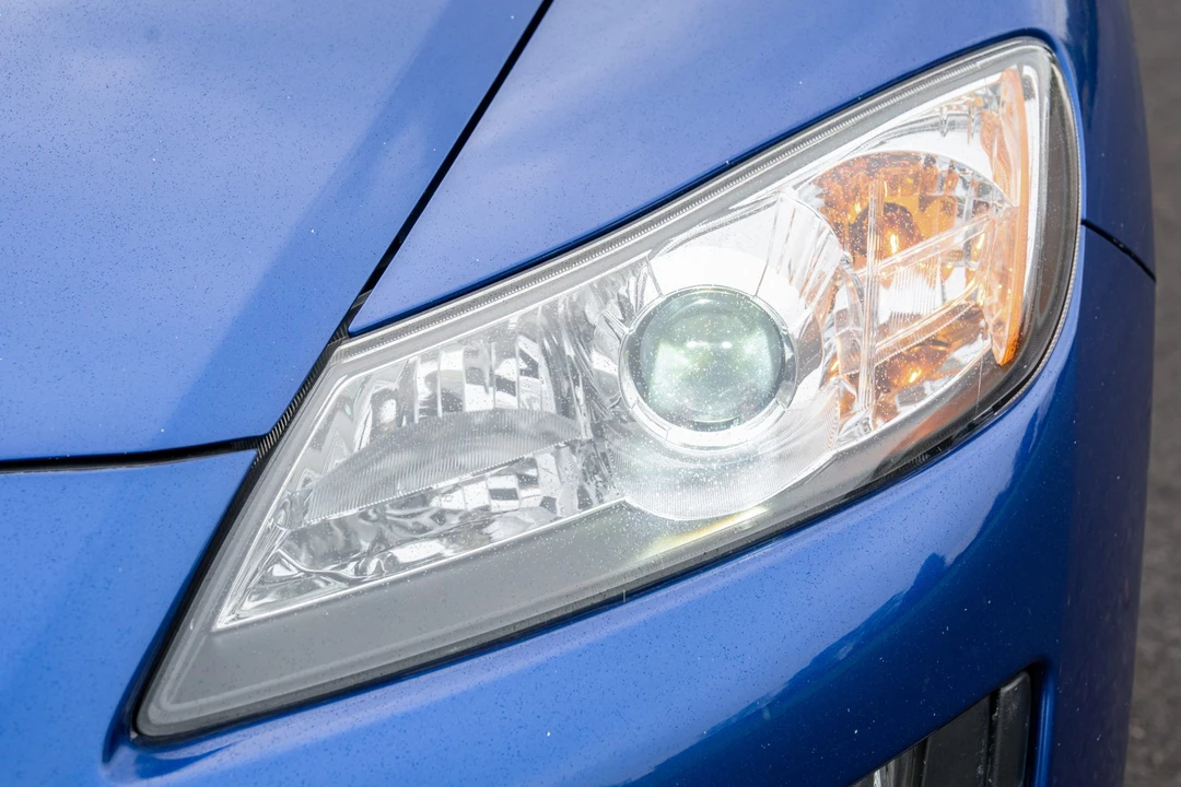2010 Mazda RX-8 2nd Gen - Image 16 of 31