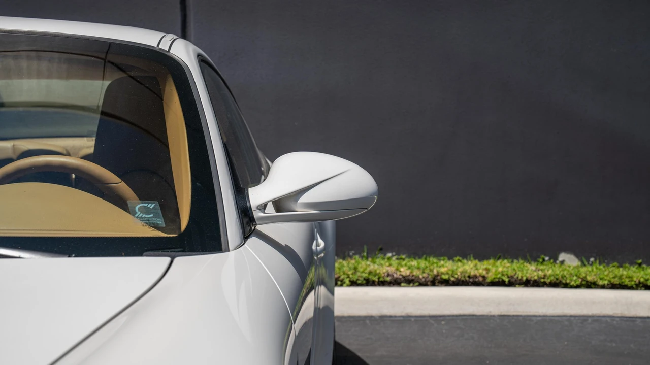 2010 Porsche 997 Carrera - Image 14 of 31