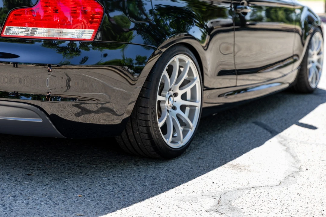 2011 BMW E82 135i & 135is - Image 30 of 31