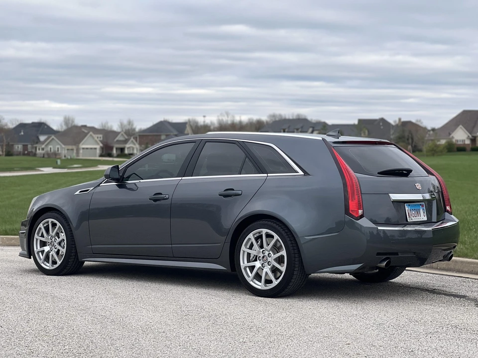 2011 Cadillac CTS-V 2nd Gen - Image 7 of 31