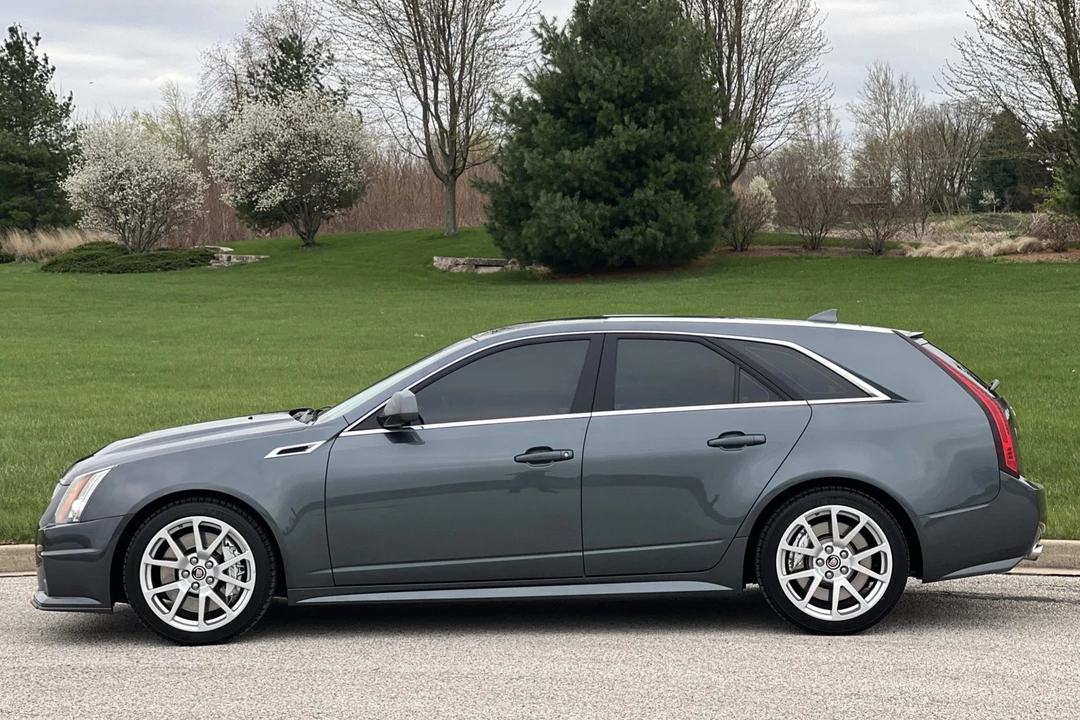 2011 Cadillac CTS-V 2nd Gen - Image 5 of 31