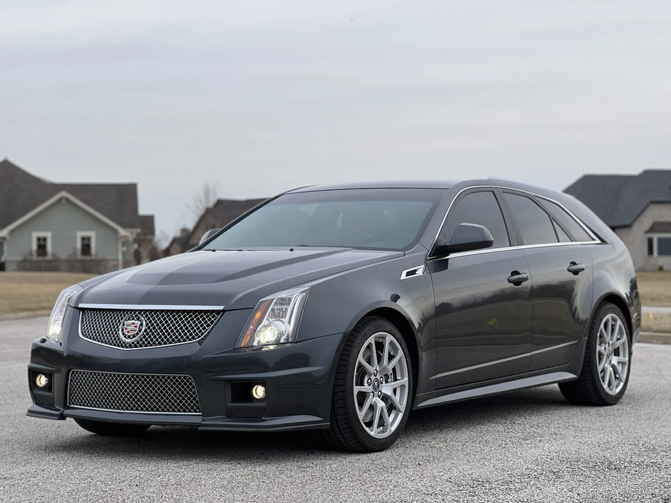2011 Cadillac CTS-V 2nd Gen - Image 3 of 31