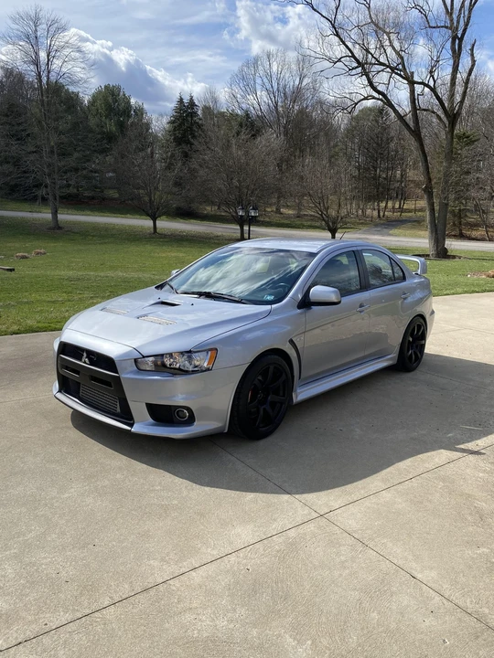 2011 Mitsubishi Lancer Evolution X 9th Gen - Image 9 of 31
