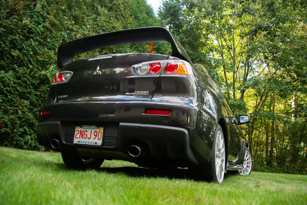 2011 Mitsubishi Lancer Evolution X 9th Gen - Image 10 of 31