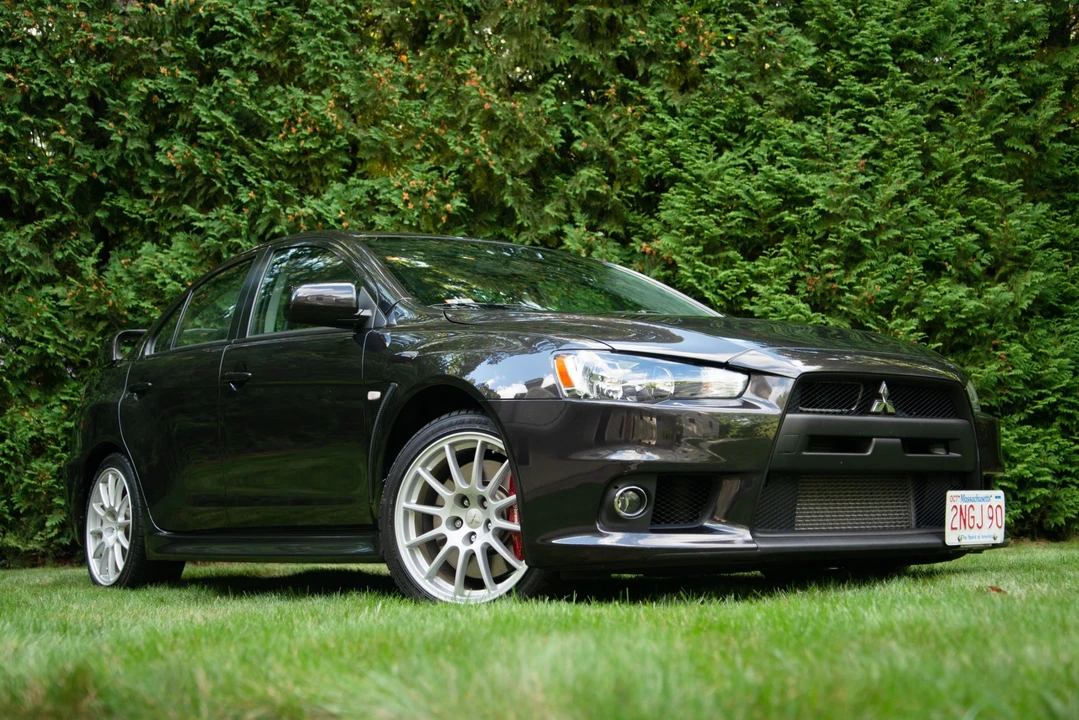 2011 Mitsubishi Lancer Evolution X 9th Gen - Image 2 of 31