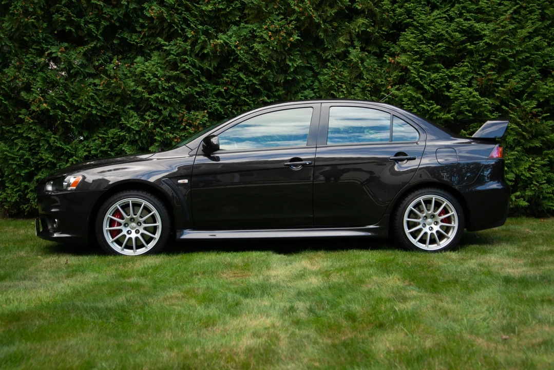 2011 Mitsubishi Lancer Evolution X 9th Gen - Image 7 of 31