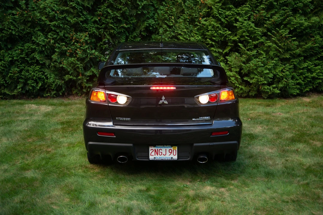2011 Mitsubishi Lancer Evolution X 9th Gen - Image 14 of 31