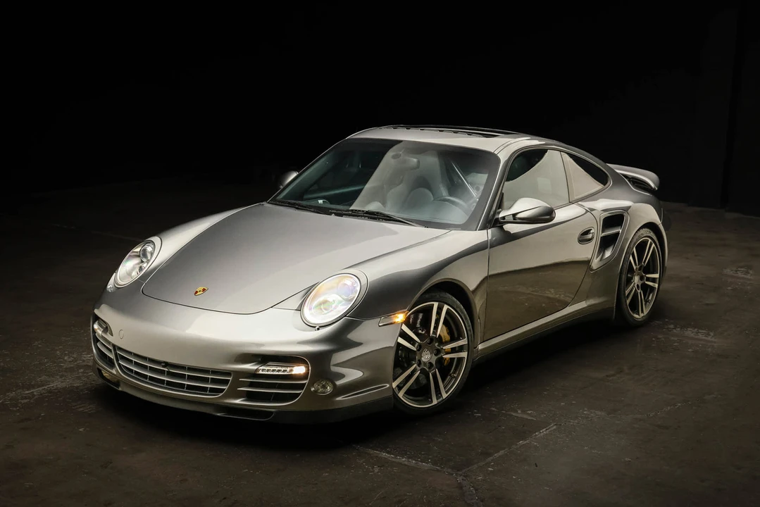 2011 Porsche 997 Turbo - Image 21 of 31