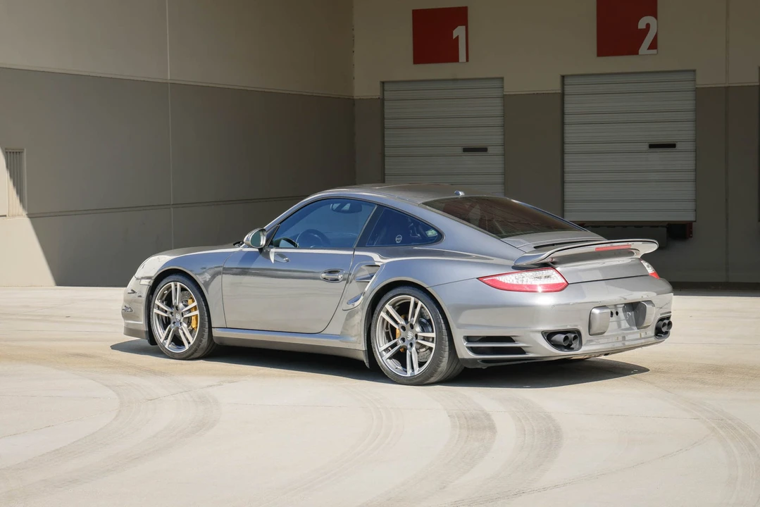 2011 Porsche 997 Turbo - Image 16 of 31