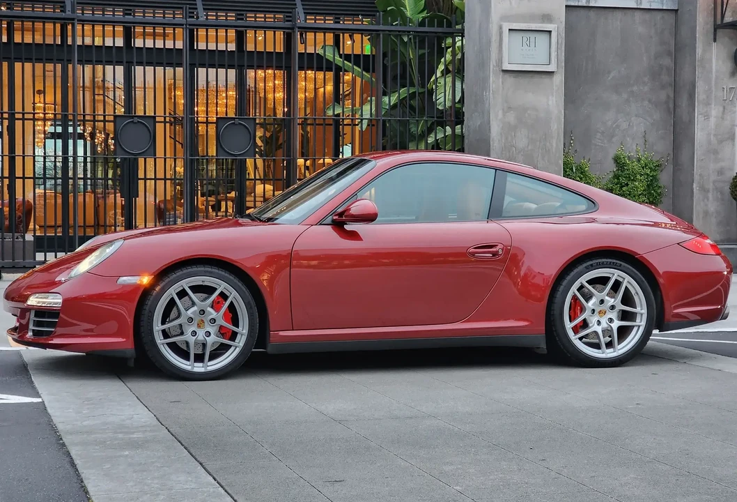 2011 Porsche 997 Carrera 4S - Image 5 of 6
