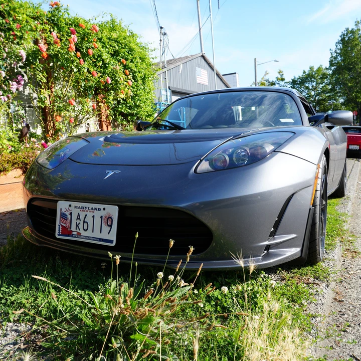 2011 Tesla Roadster - Image 11 of 31