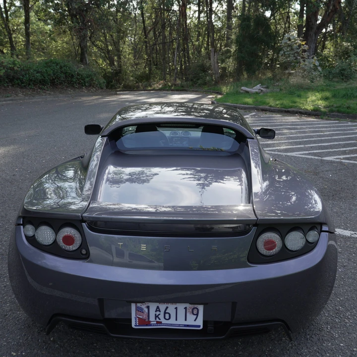 2011 Tesla Roadster - Image 7 of 31