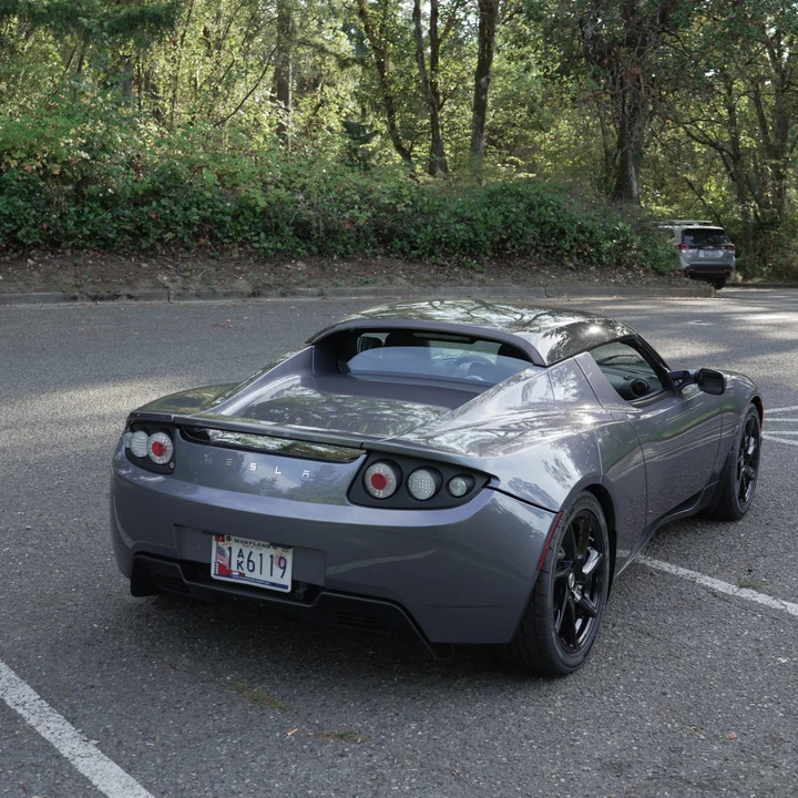 2011 Tesla Roadster - Image 8 of 31