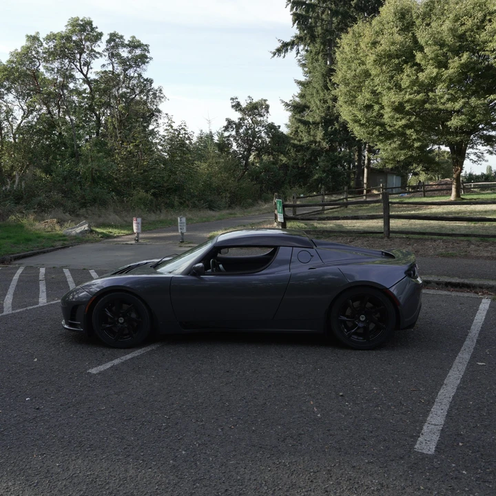 2011 Tesla Roadster - Image 4 of 31
