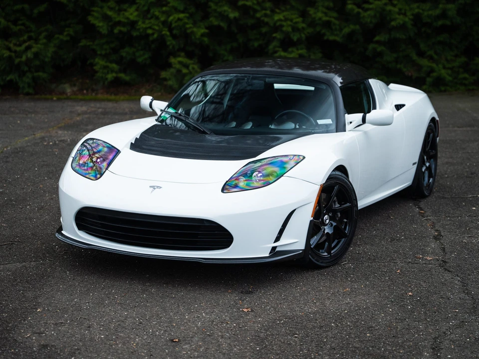 2011 Tesla Roadster - Image 3 of 31