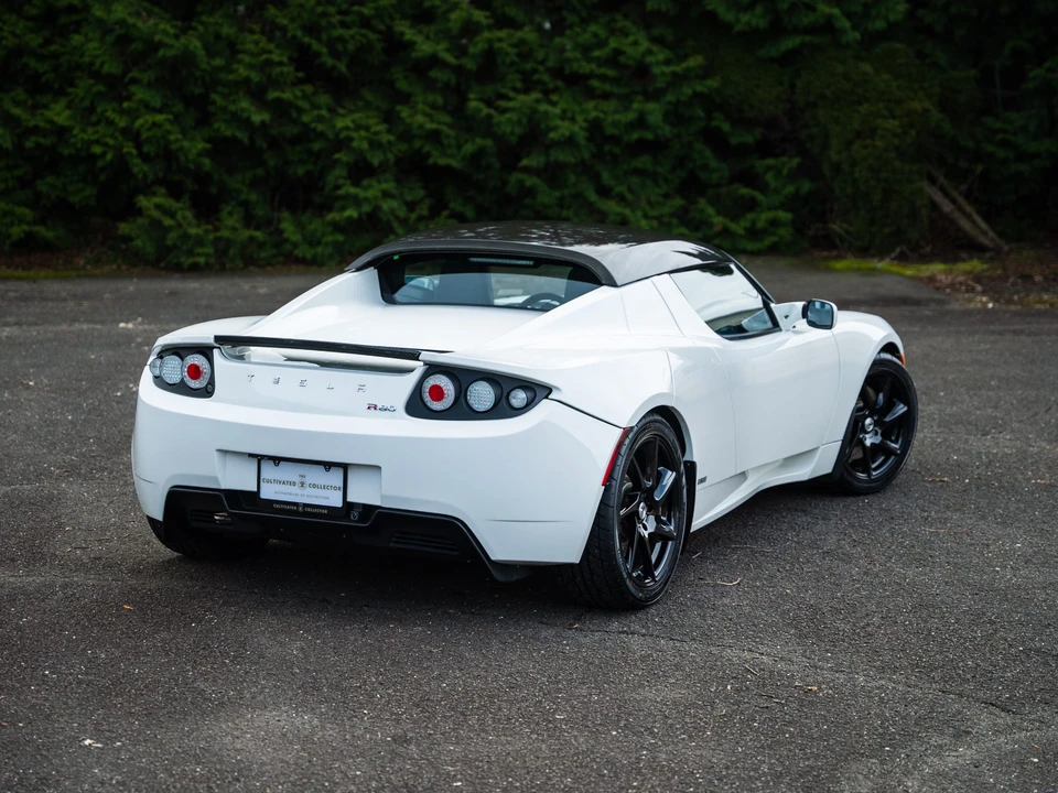 2011 Tesla Roadster - Image 15 of 31