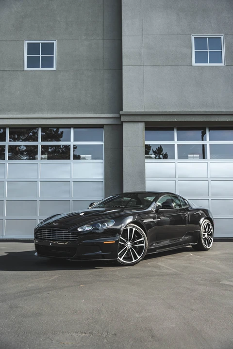 2012 Aston Martin DBS (2008-2012) - Image 4 of 31
