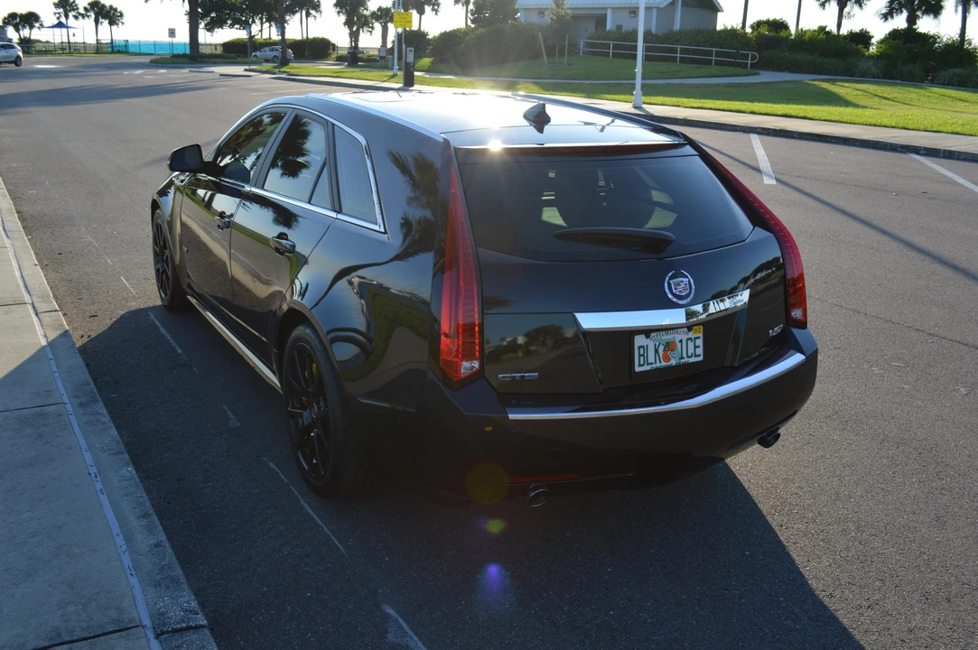 2012 Cadillac CTS-V 2nd Gen - Image 29 of 31