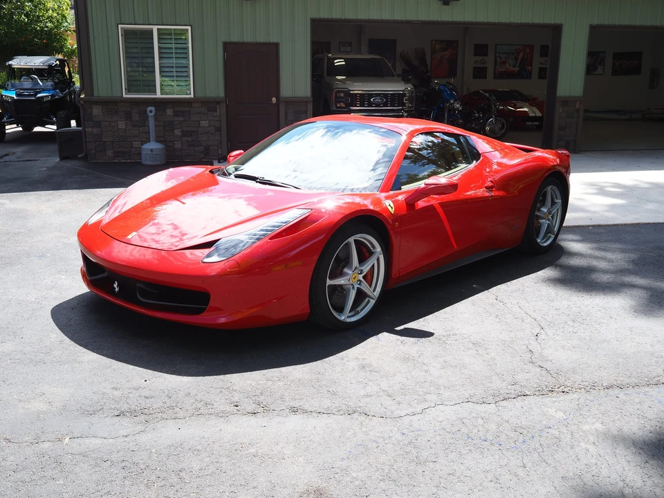 2012 Ferrari 458 Spider - Image 8 of 31