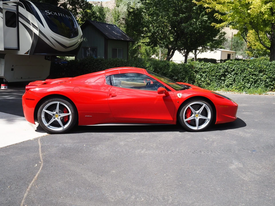 2012 Ferrari 458 Spider - Image 14 of 31