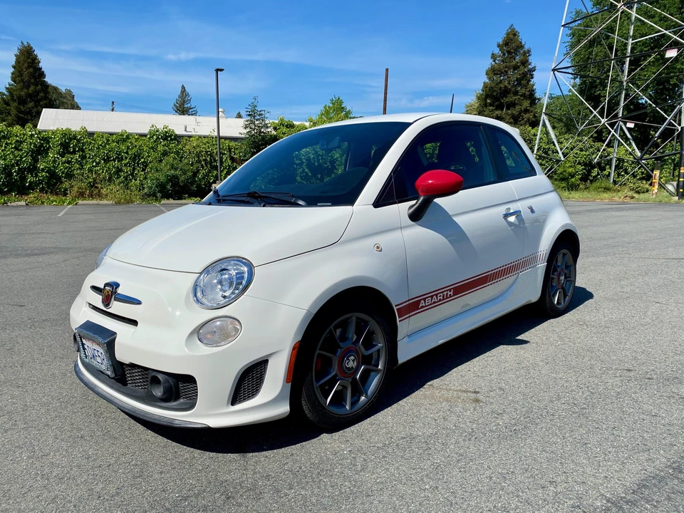 2012 Fiat Abarth 500 - Image 21 of 31