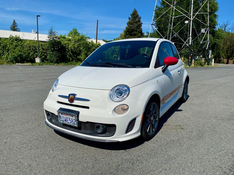 2012 Fiat Abarth 500 - Image 23 of 31