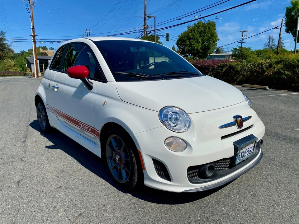2012 Fiat Abarth 500 - Image 26 of 31