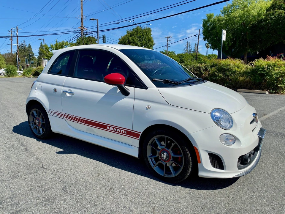2012 Fiat Abarth 500 - Image 27 of 31