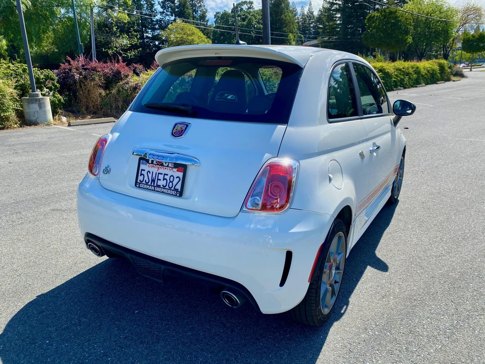 2012 Fiat Abarth 500 - Image 30 of 31