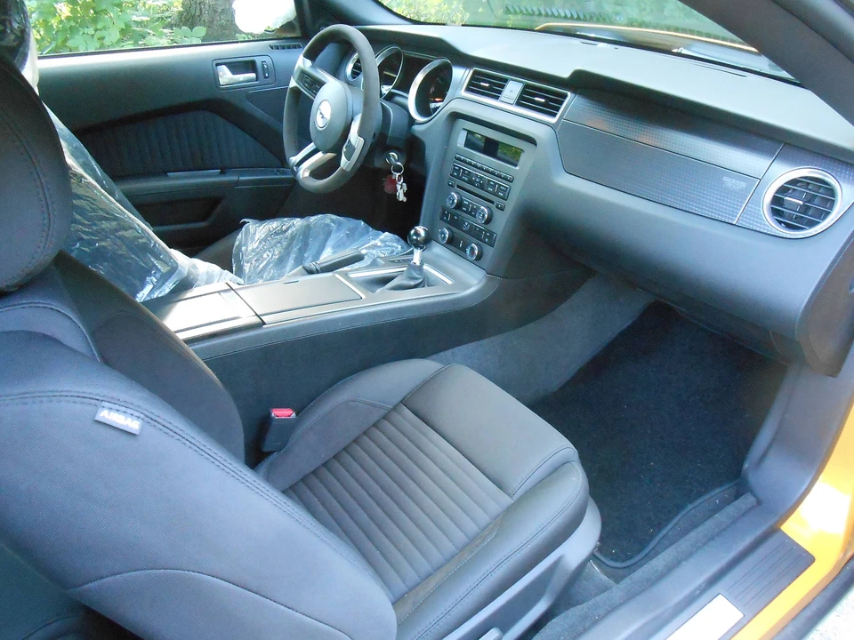 2012 Ford S197 Mustang Boss 302 - Image 5 of 10