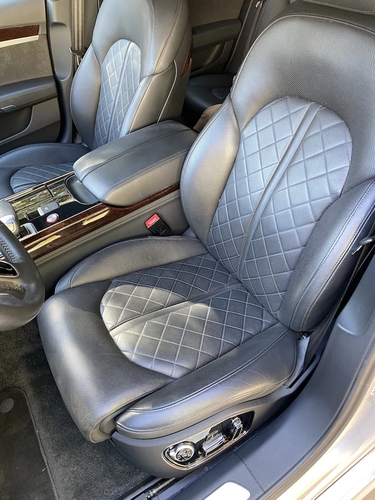 2013 Audi D4 S8 - Image 30 of 31