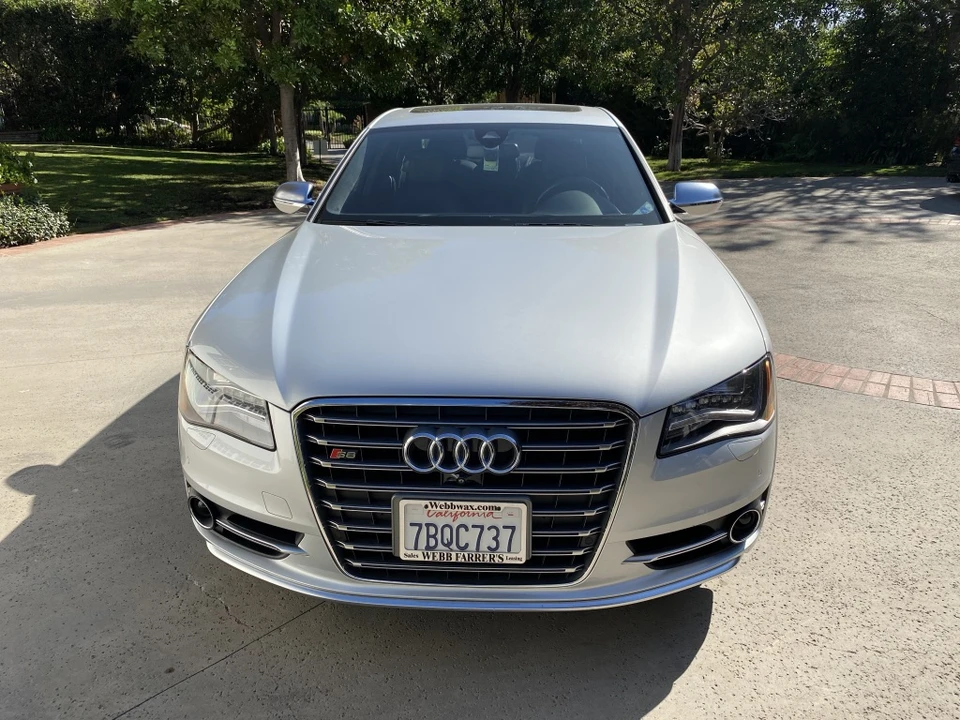 2013 Audi D4 S8 - Image 4 of 31
