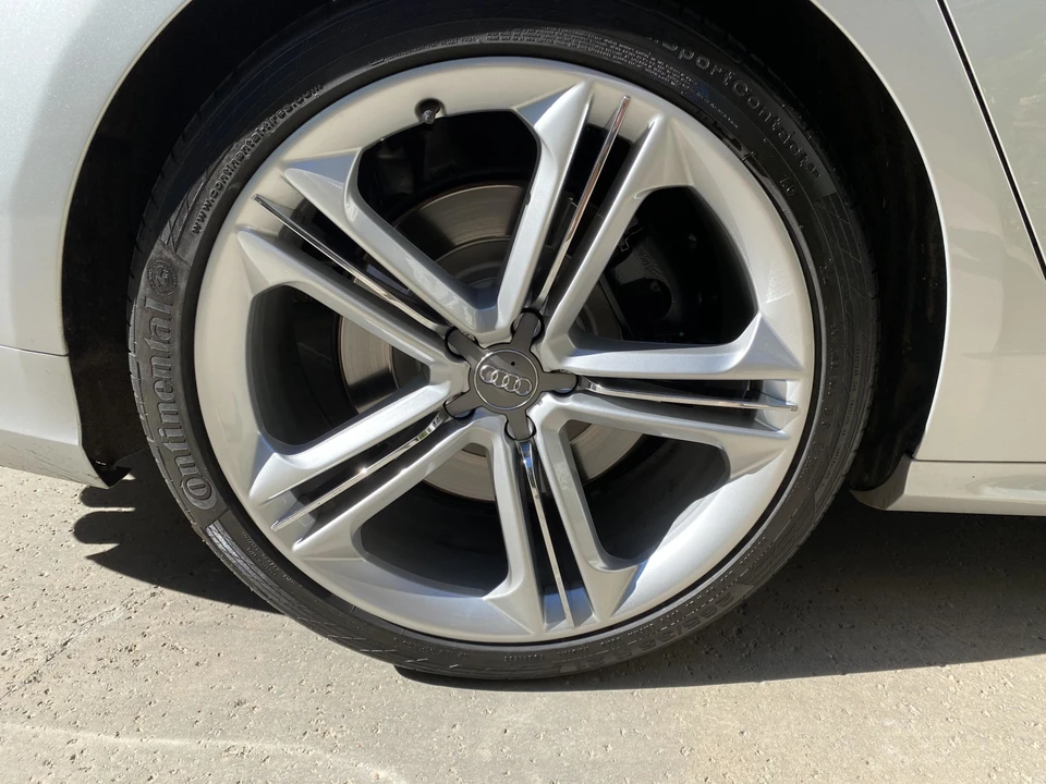 2013 Audi D4 S8 - Image 21 of 31