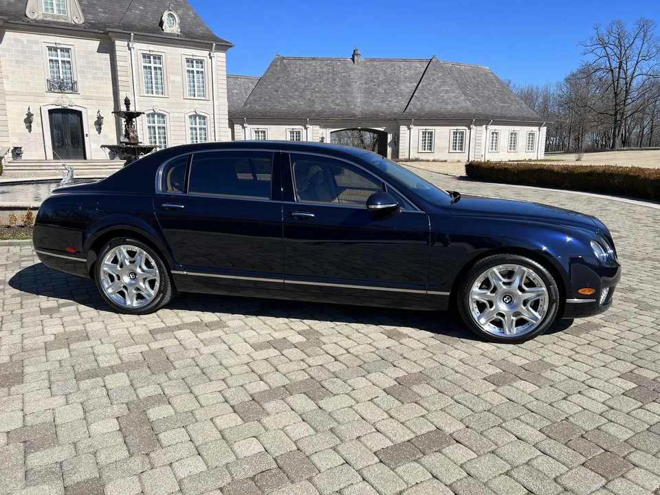 2013 Bentley Continental Flying Spur - Image 11 of 31