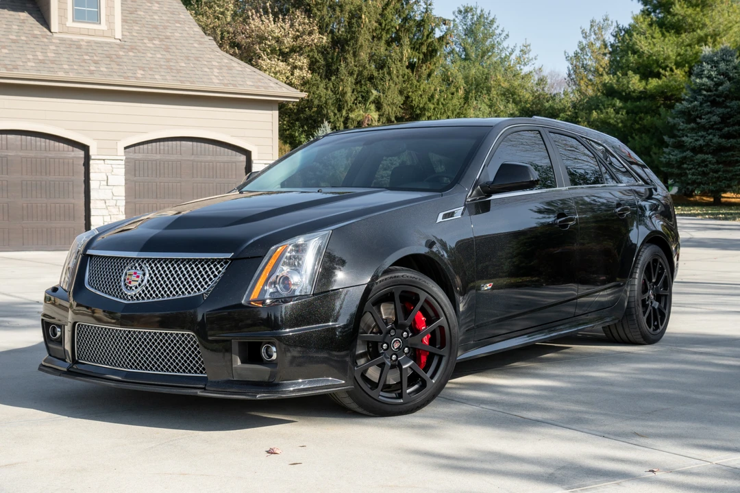 2013 Cadillac CTS-V 2nd Gen - Image 4 of 31