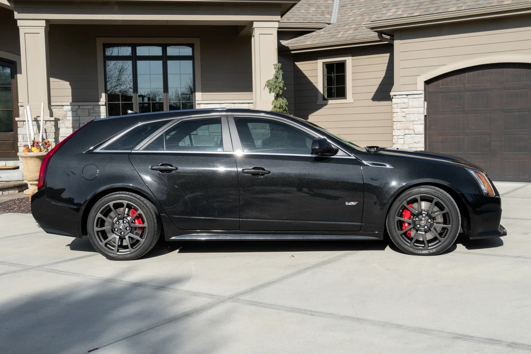 2013 Cadillac CTS-V 2nd Gen - Image 9 of 31