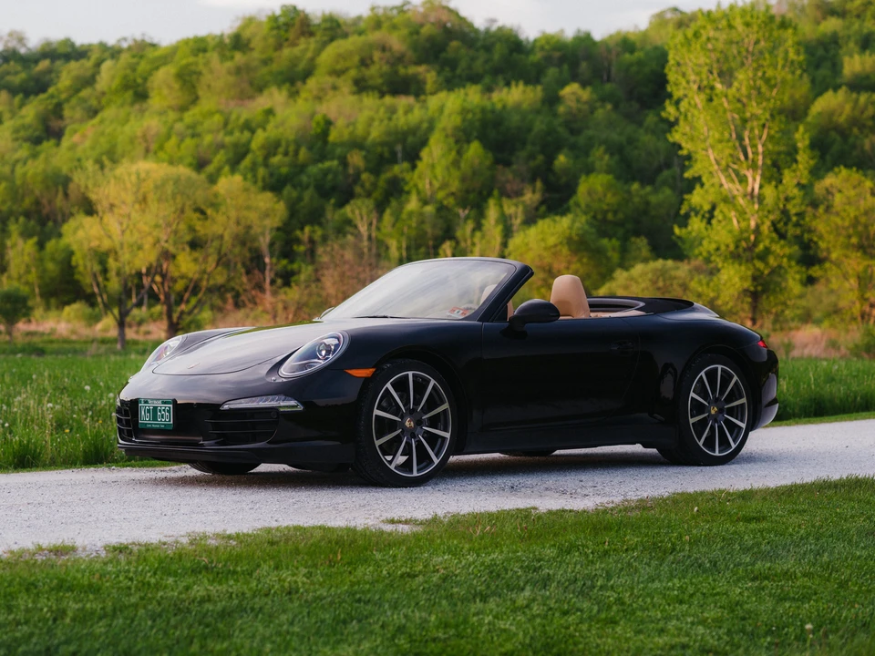 2013 Porsche 991 Carrera - Image 2 of 31